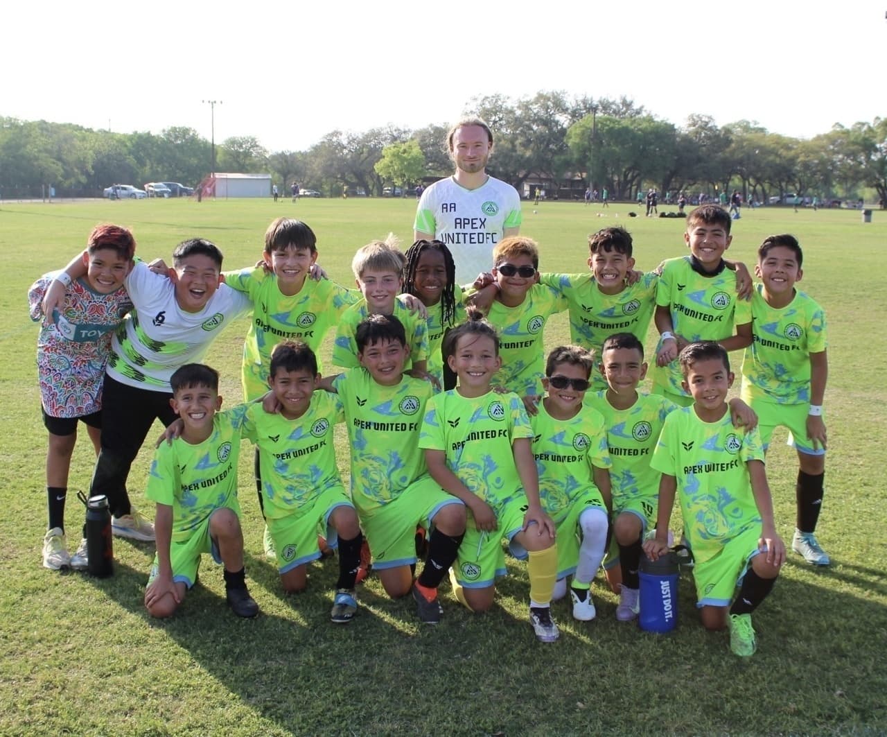 Youth soccer training programs at Apex United FC